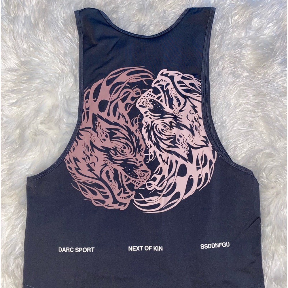 Darc Sport dry wolf tank top size M